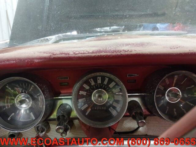 1961 Ford Thunderbird