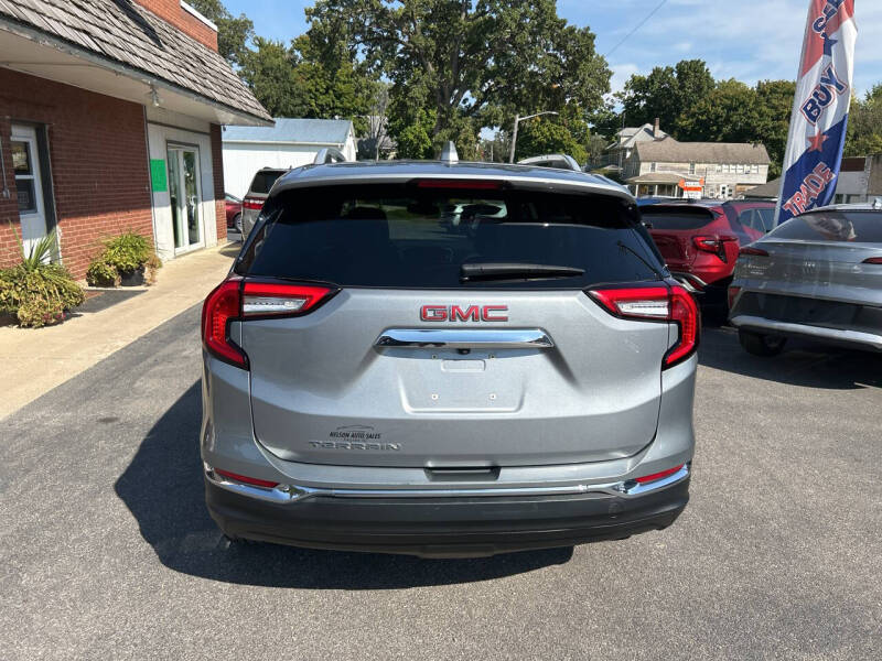 2023 GMC Terrain SLT