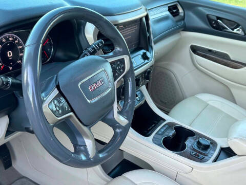 2021 GMC Acadia Denali
