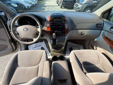 2006 Toyota Sienna