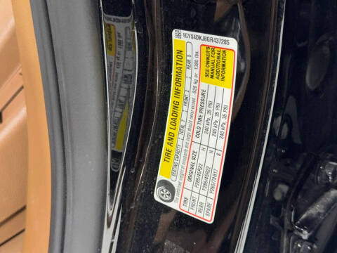 2016 Cadillac Escalade Platinum