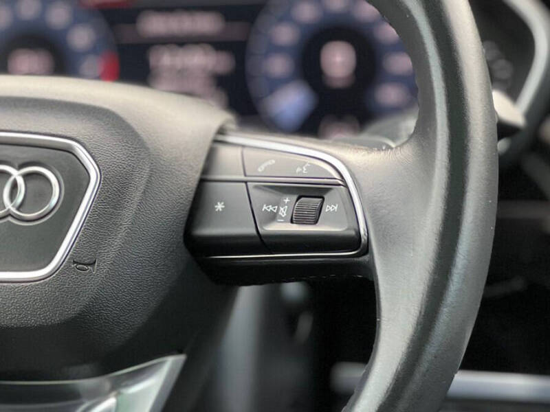 2021 Audi Q3 quattro S line Premium 45 TFSI