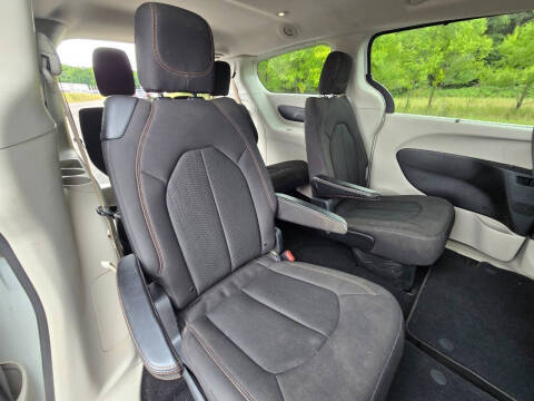 2018 Chrysler Pacifica Touring Plus