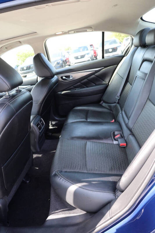 2017 Infiniti Q50 Red Sport 400