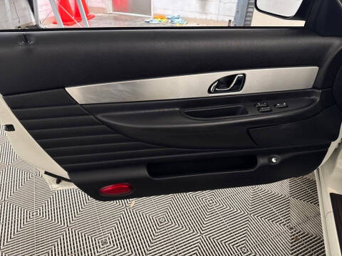 2003 Ford Thunderbird