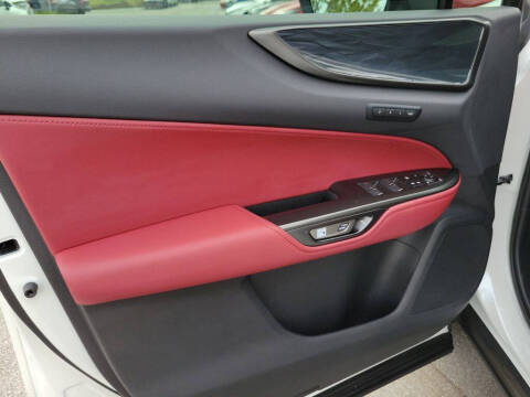 2024 Lexus NX 250 Premium