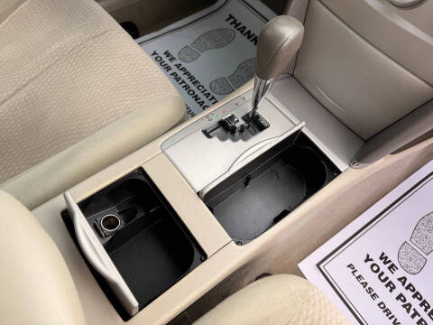 2010 Toyota Camry LE