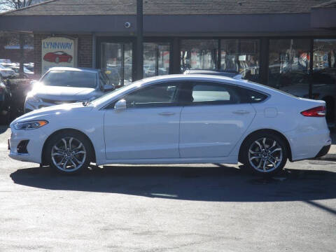 2019 Ford Fusion SEL