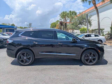 2024 Buick Enclave Essence
