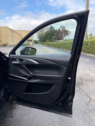 2023 Mazda CX-9 Touring