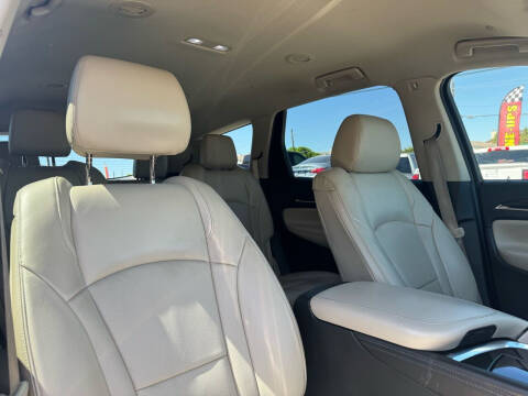 2018 Buick Enclave Essence