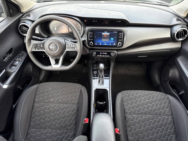 2021 Nissan Kicks SV