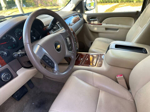 2013 Chevrolet Suburban LTZ