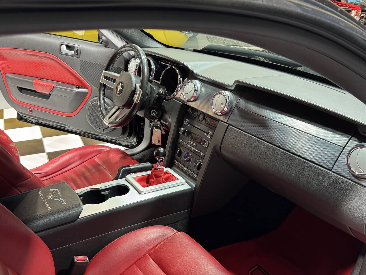 2008 Ford Mustang 5