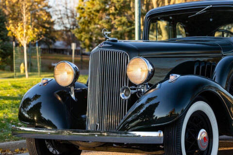 1933 Pontiac Coupe
