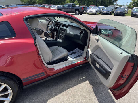 2010 Ford Mustang V6 Premium