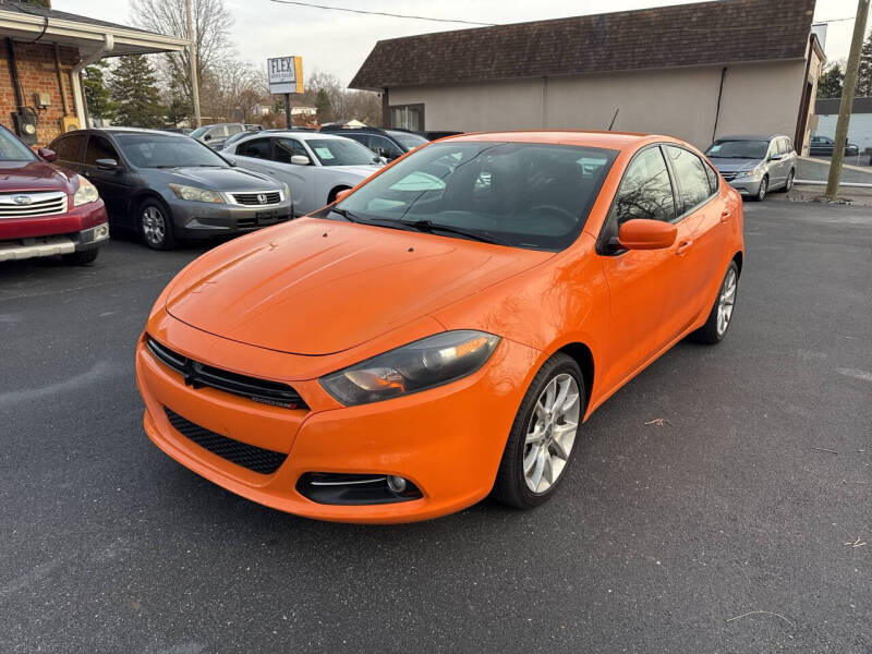 2013 Dodge Dart SXT photo 2