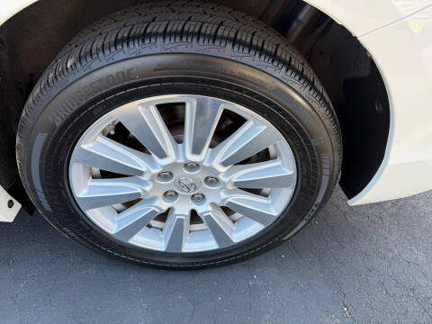 2017 Toyota Sienna XLE 7-Passenger