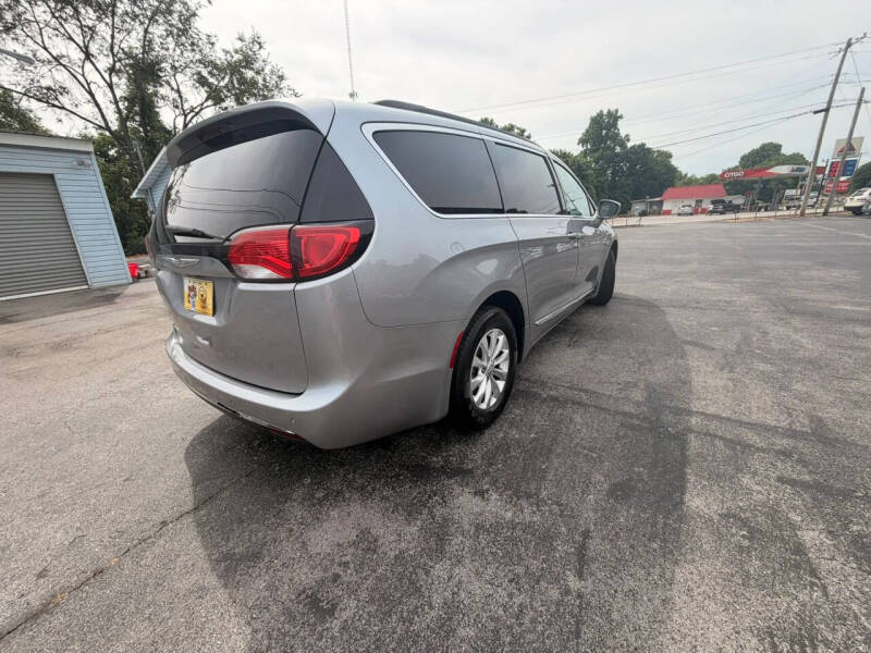 2017 Chrysler Pacifica
