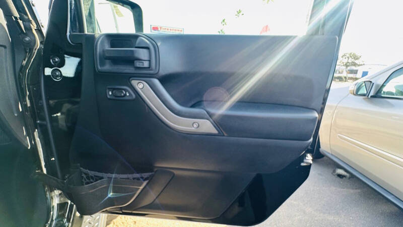 2013 Jeep Wrangler Unlimited Sport