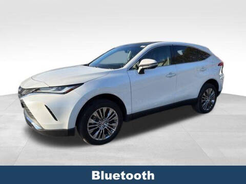 2024 Toyota Venza LE