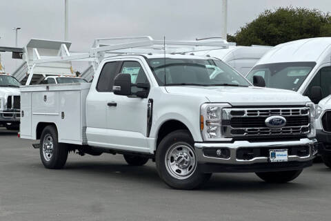2025 Ford F-350 Super Duty XL