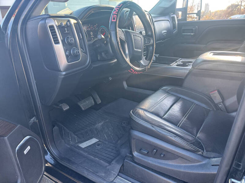2018 GMC Sierra 2500HD Denali