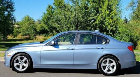 2013 BMW 3 Series for sale at CLEAR CHOICE AUTOMOTIVE in Milwaukie OR
