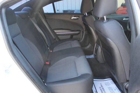 2015 Dodge Charger SE