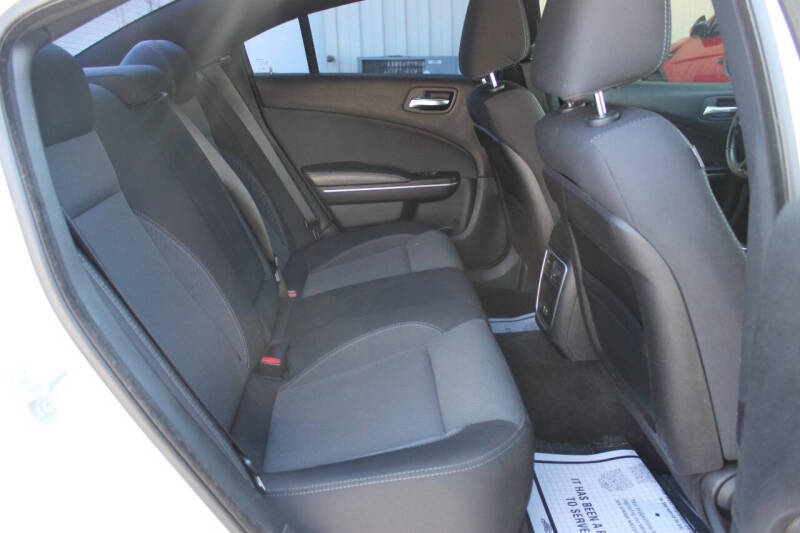 2015 Dodge Charger SE