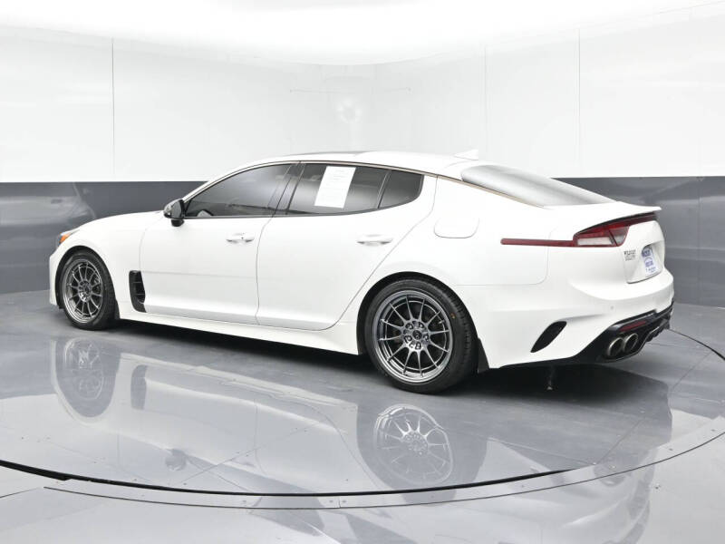2022 Kia Stinger