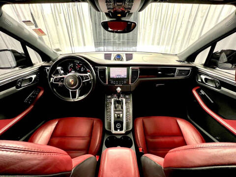 2018 Porsche Macan GTS