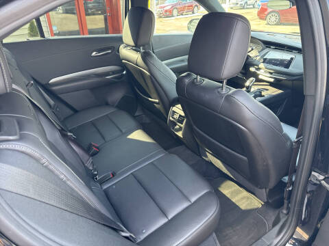 2020 Cadillac XT4 Premium Luxury