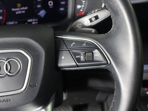 2022 Audi Q3 quattro S line Premium 45 TFSI