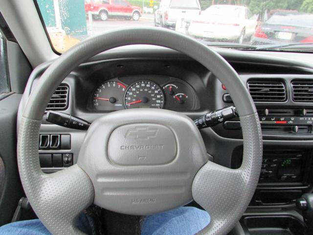 1999 Chevrolet Tracker