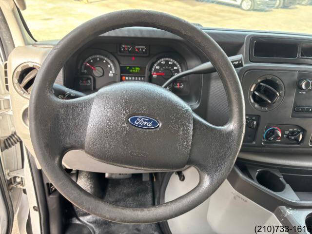 2016 Ford E-Series