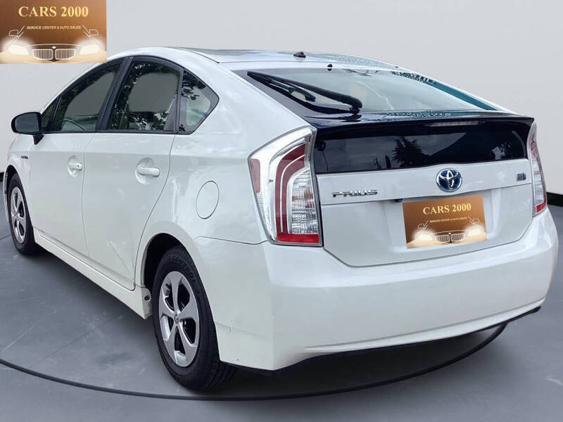 2015 Toyota Prius Two