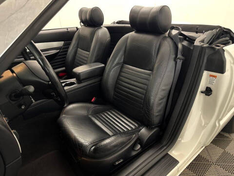 2003 Ford Thunderbird