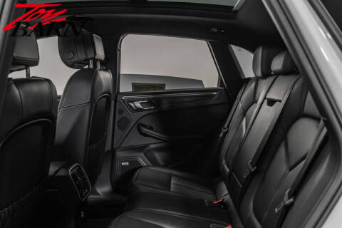 2023 Porsche Macan S