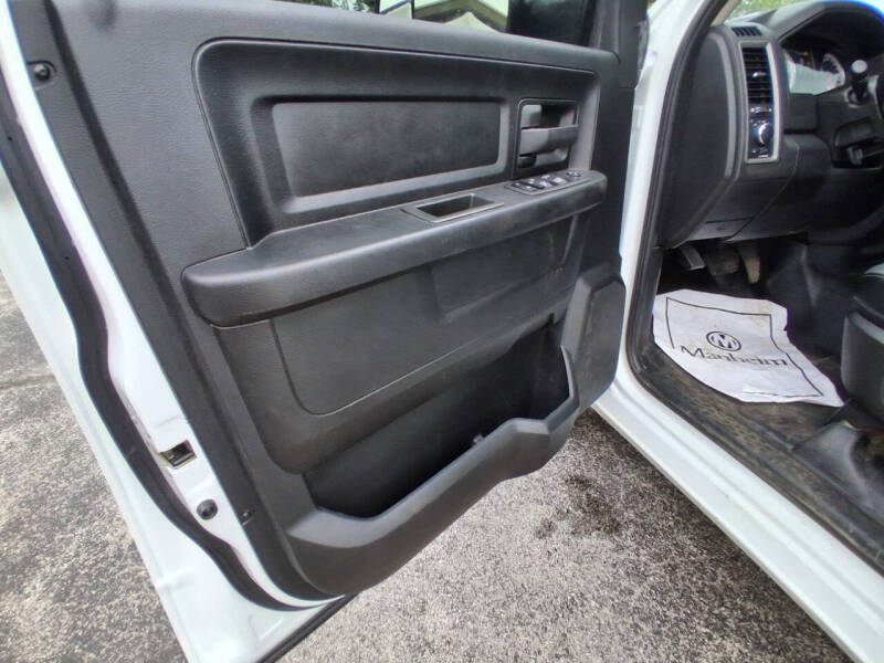 2022 RAM 1500 Classic Express