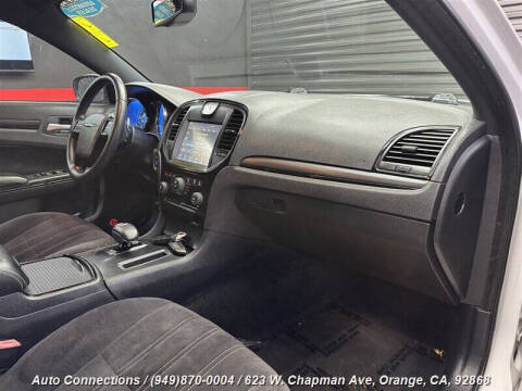 2012 Chrysler 300 S V6