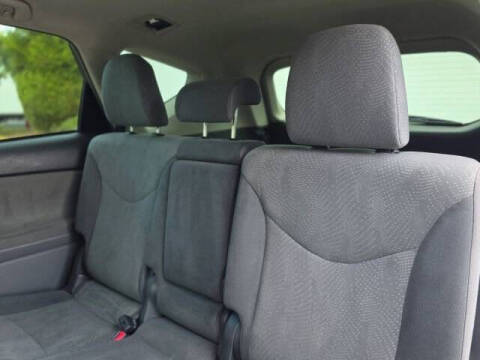 2013 Toyota Prius v Five