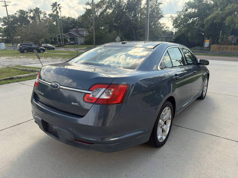 2010 Ford Taurus SEL
