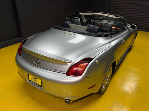 2005 Lexus SC 430
