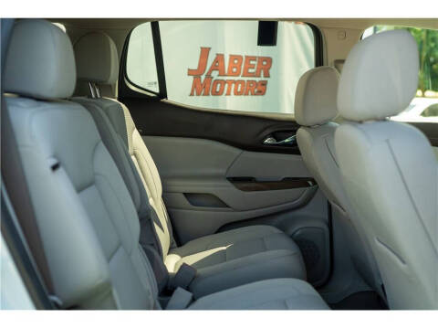 2023 GMC Acadia SLE