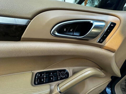 2013 Porsche Cayenne