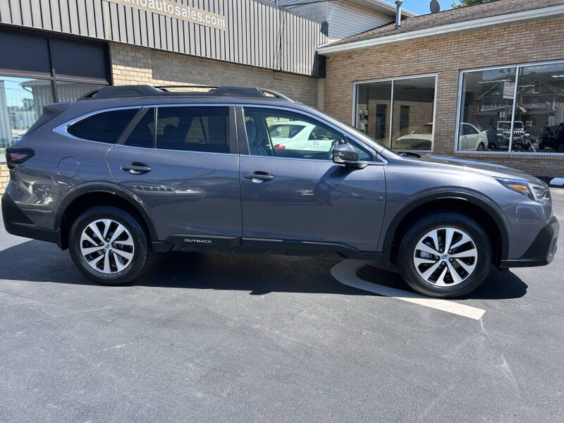 2022 Subaru Outback Premium