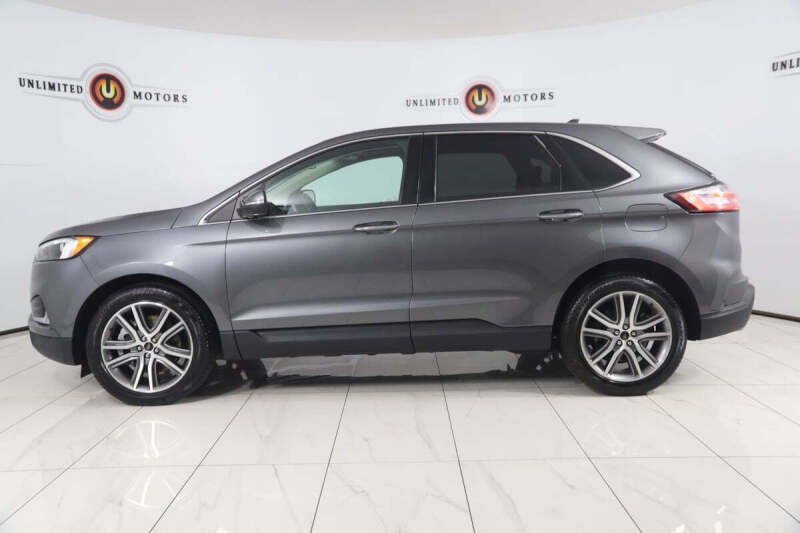 2023 Ford Edge Titanium