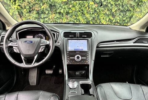 2019 Ford Fusion Energi Titanium