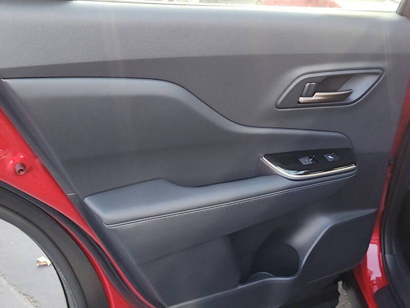 2025 Toyota Crown Signia